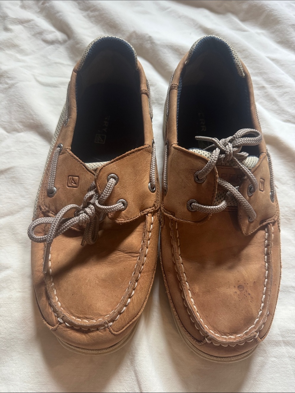 Sperry Brown Leather Boat Shoes with Contrast Laces